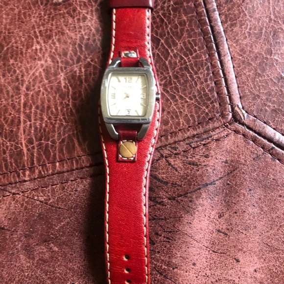 Fossil watch good working condition - Picture 2 of 3